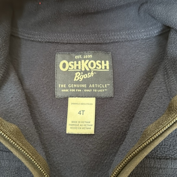 Oshkosh fleece jacket size 4T - Picture 2 of 2